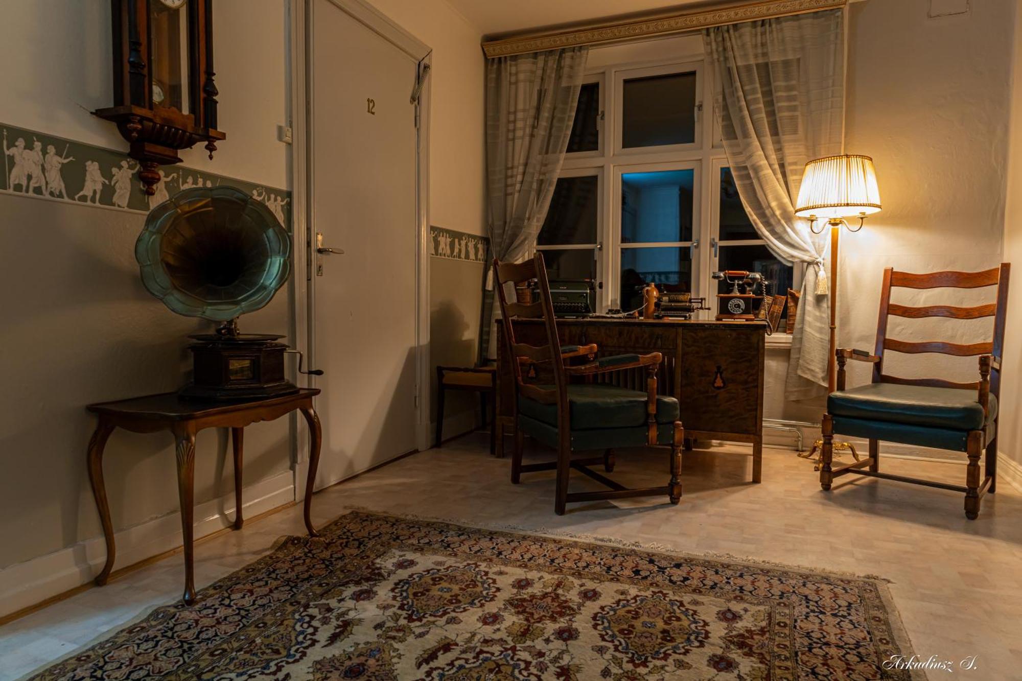 Mjaellbyhus Pensionat & Stugby Сёльвесборг Экстерьер фото