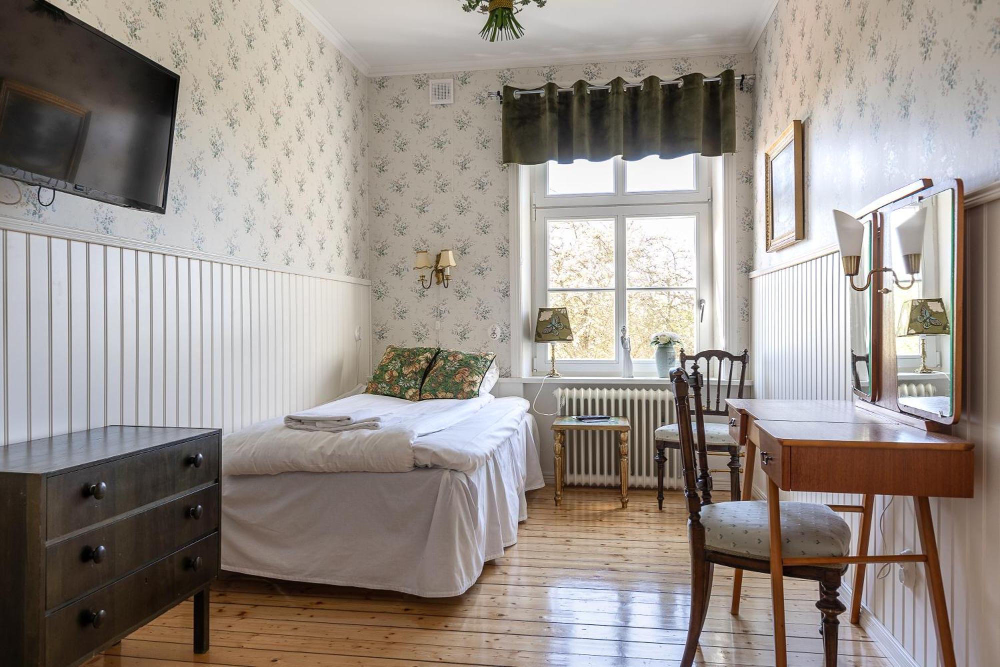 Mjaellbyhus Pensionat & Stugby Сёльвесборг Экстерьер фото